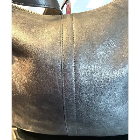 Vintage COACH 9326 Legacy Slim Black Leather Duffle Shoulder Bag Hangtag - Picture 3 of 12